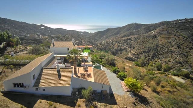 7 chambre Finca/Maison de Campagne à vendre à Cómpeta - 1 285 000 € (Ref: 9255485)