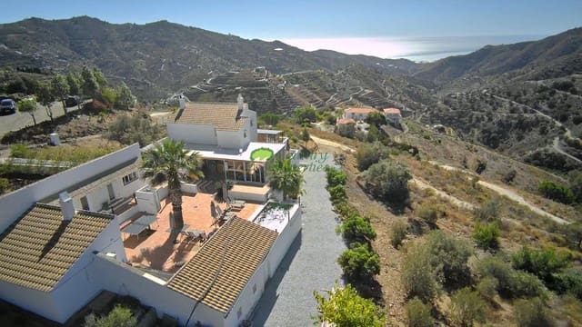7 bedroom Finca/Country House for sale in Cómpeta - € 1,285,000 (Ref: 9255485)