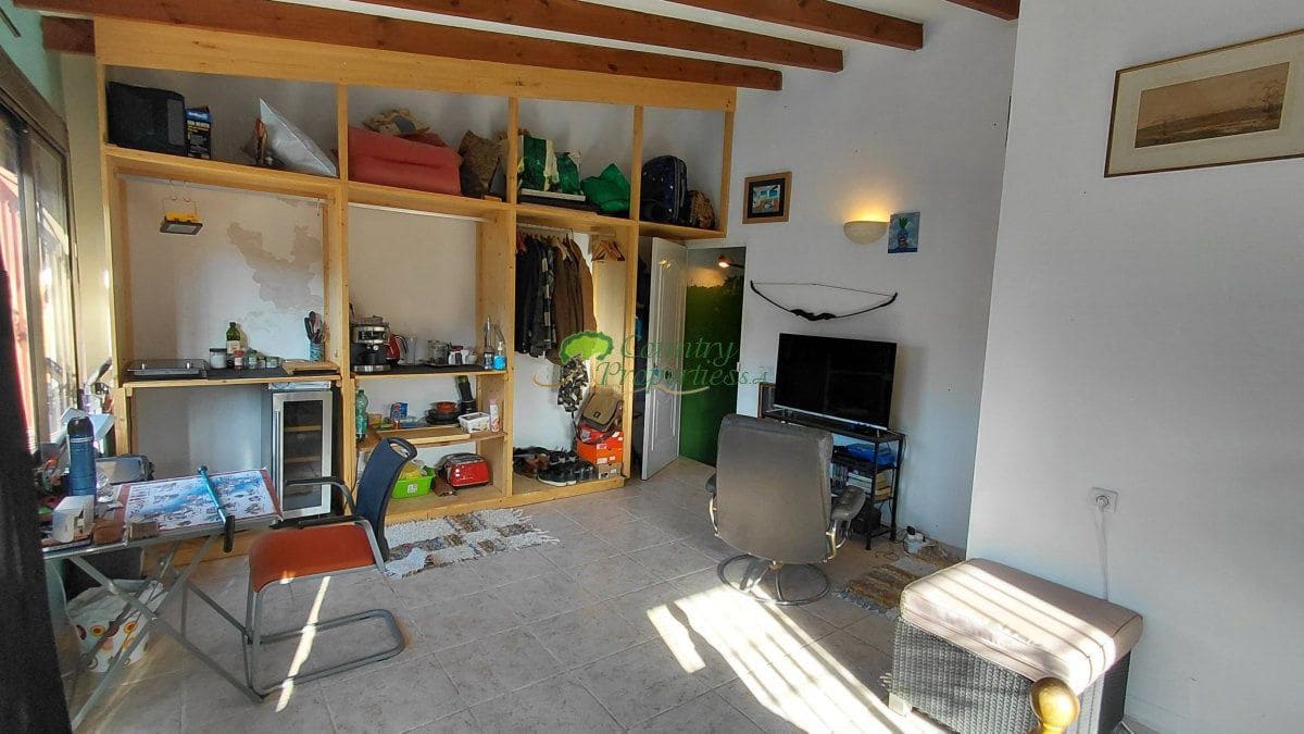 4 soverom Finca/Herregård til salgs i Canillas de Albaida med garasje - € 359 000 (Ref: 9285671)