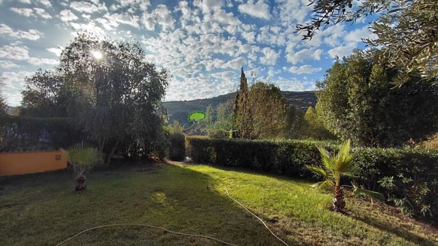 4 sovrum Finca/Hus på landet till salu i Canillas de Albaida med garage - 359 000 € (Ref: 9285671)