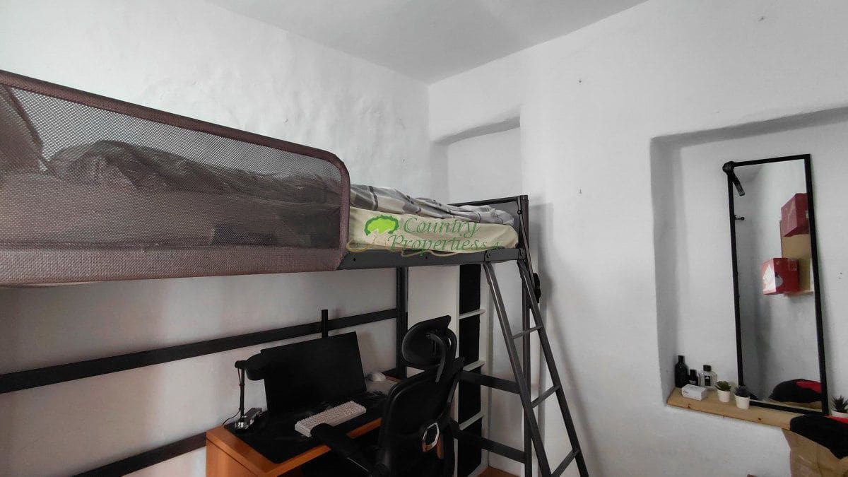 4 soverom Hus til salgs i Competa - € 139 000 (Ref: 9303808)