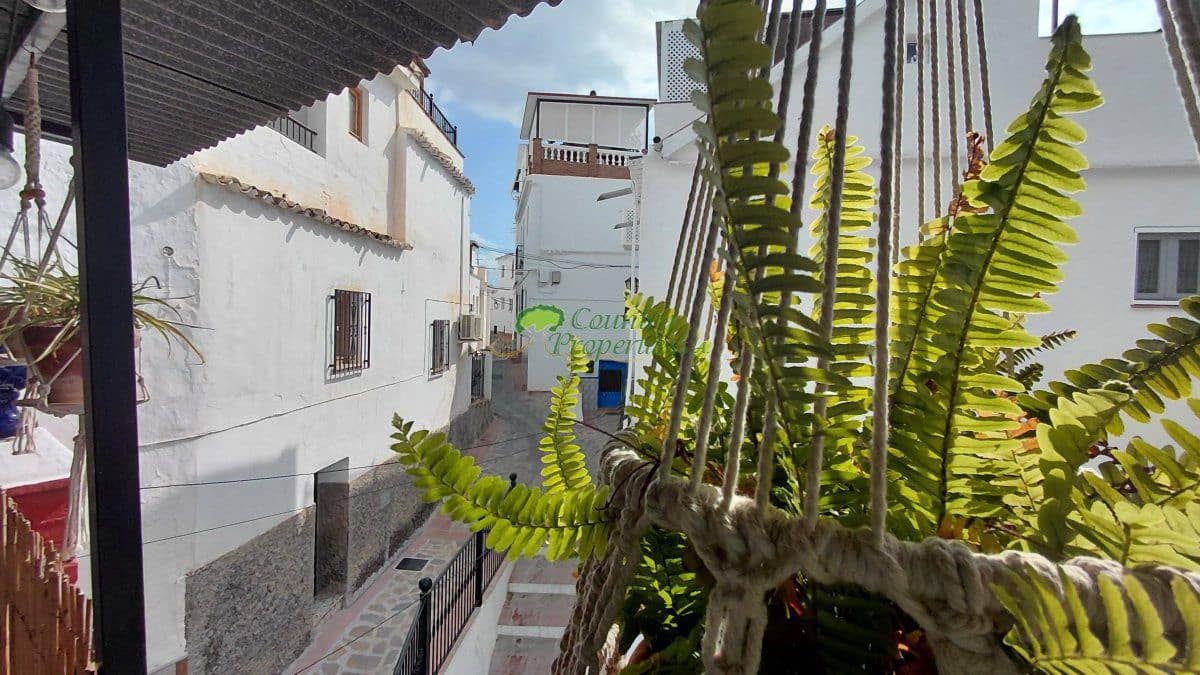 4 soverom Hus til salgs i Competa - € 139 000 (Ref: 9303808)