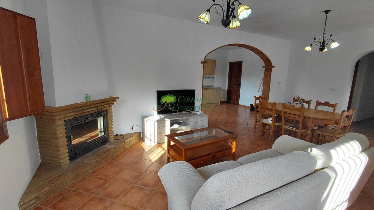 3 Zimmer Finca/Landgut zu verkaufen in Archez - 350.000 € (Ref: 9326861)