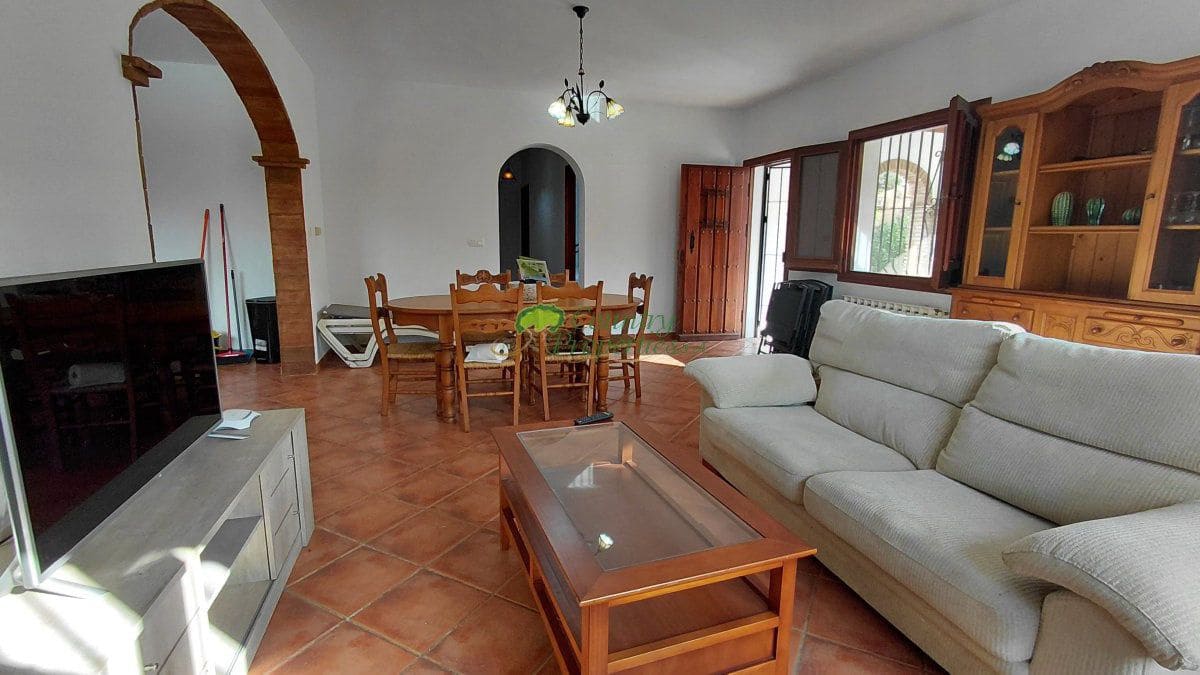 3 Zimmer Finca/Landgut zu verkaufen in Archez - 350.000 € (Ref: 9326861)