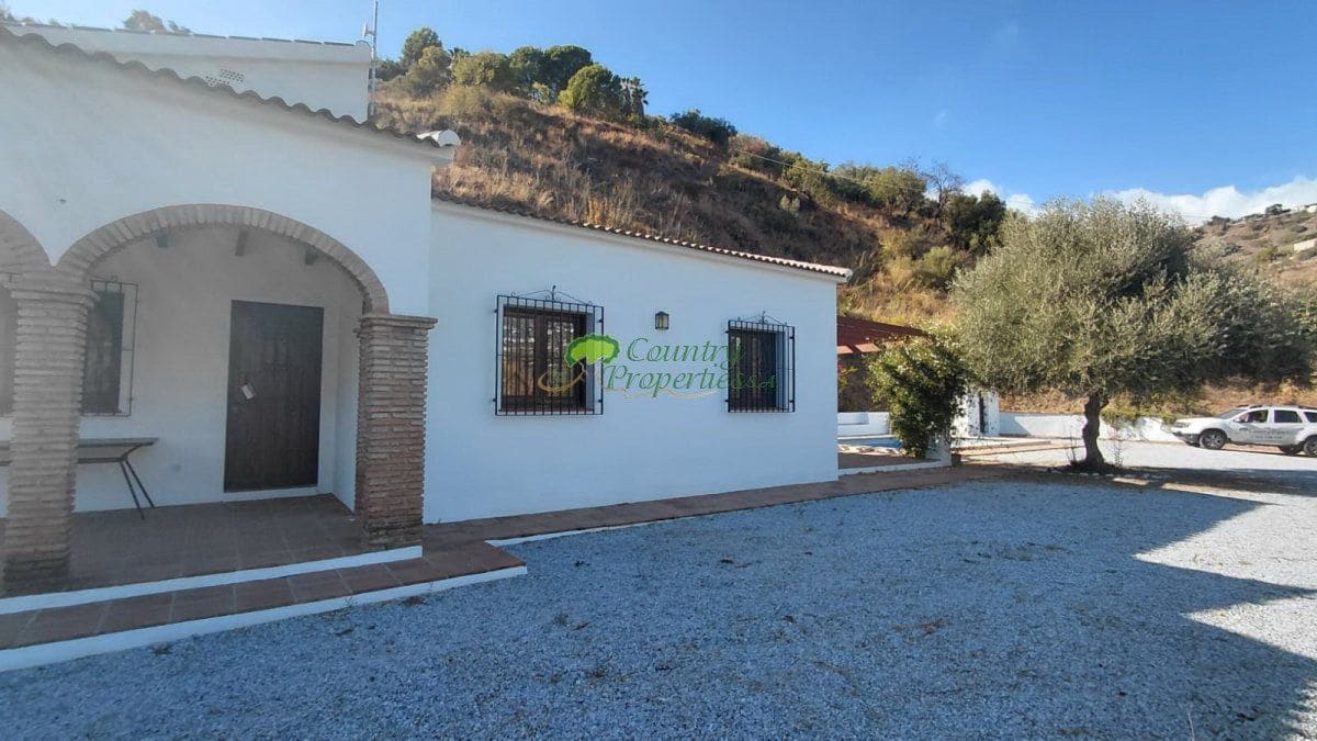 3 Zimmer Finca/Landgut zu verkaufen in Archez - 350.000 € (Ref: 9326861)