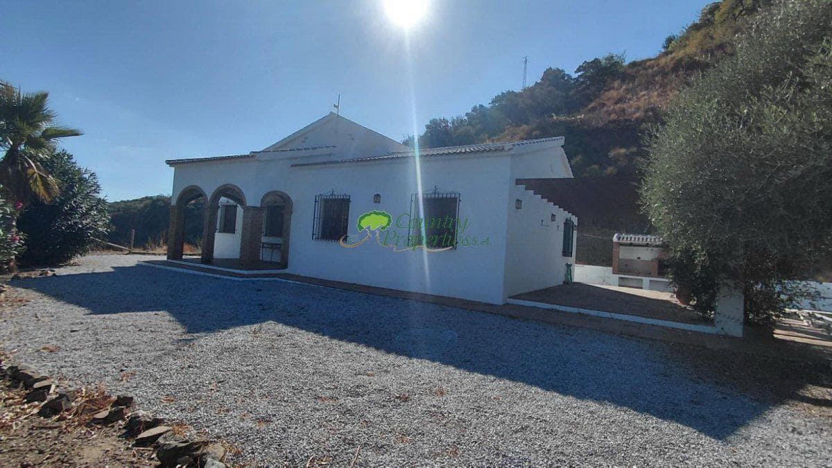 3 Zimmer Finca/Landgut zu verkaufen in Archez - 350.000 € (Ref: 9326861)