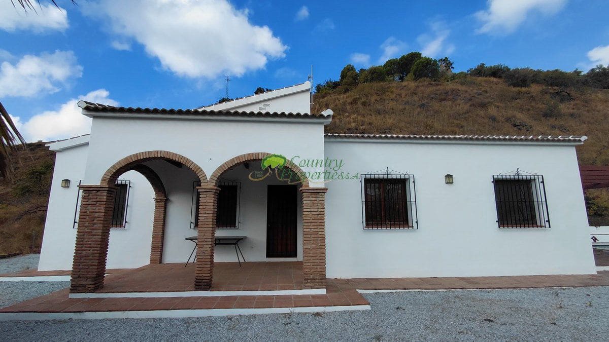 3 Zimmer Finca/Landgut zu verkaufen in Archez - 350.000 € (Ref: 9326861)