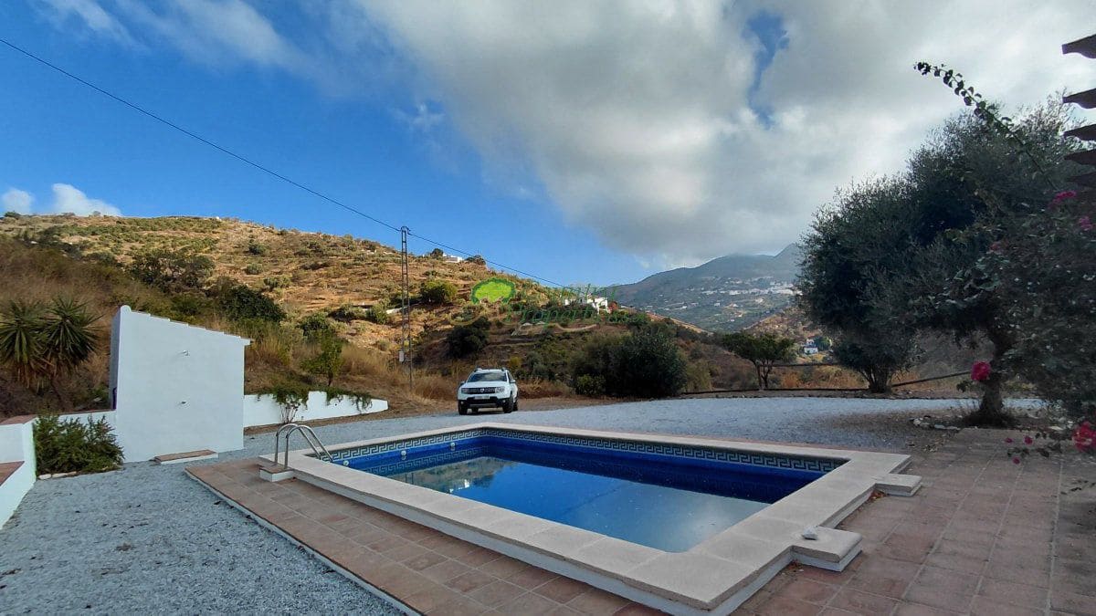 3 Zimmer Finca/Landgut zu verkaufen in Archez - 350.000 € (Ref: 9326861)