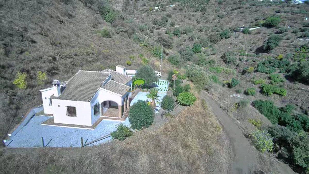 3 Zimmer Finca/Landgut zu verkaufen in Archez - 350.000 € (Ref: 9326861)