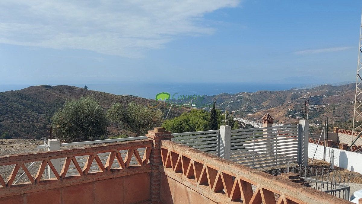 5 sypialnia Finka/Dom wiejski na sprzedaż w Torrox - 450 000 € (Ref: 9326863)