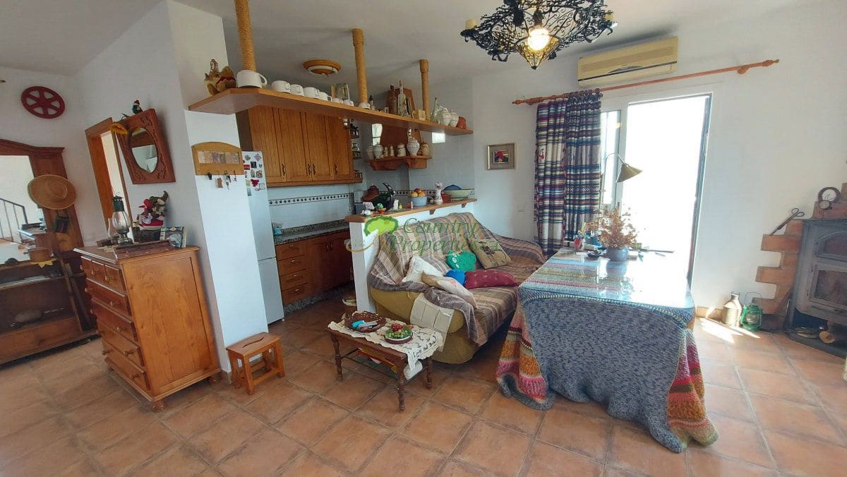 5 sypialnia Finka/Dom wiejski na sprzedaż w Torrox - 450 000 € (Ref: 9326863)