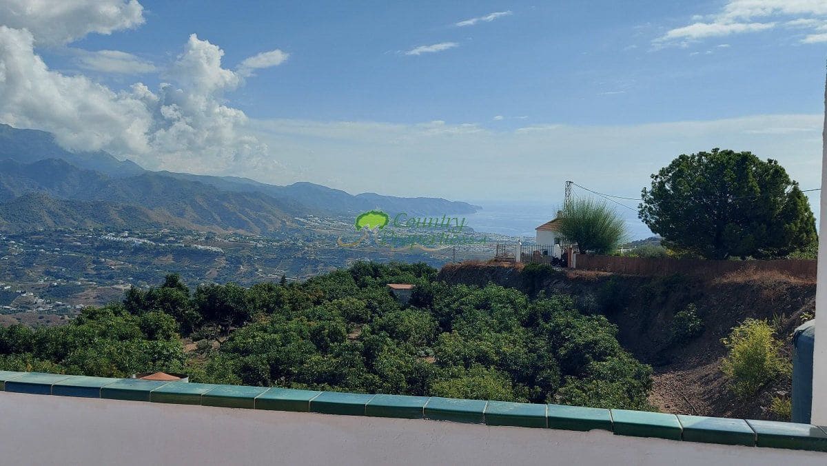 5 sypialnia Finka/Dom wiejski na sprzedaż w Torrox - 450 000 € (Ref: 9326863)
