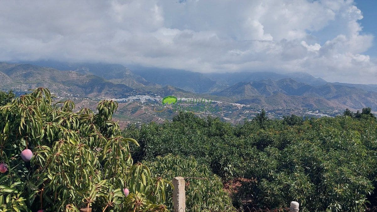 5 sypialnia Finka/Dom wiejski na sprzedaż w Torrox - 450 000 € (Ref: 9326863)