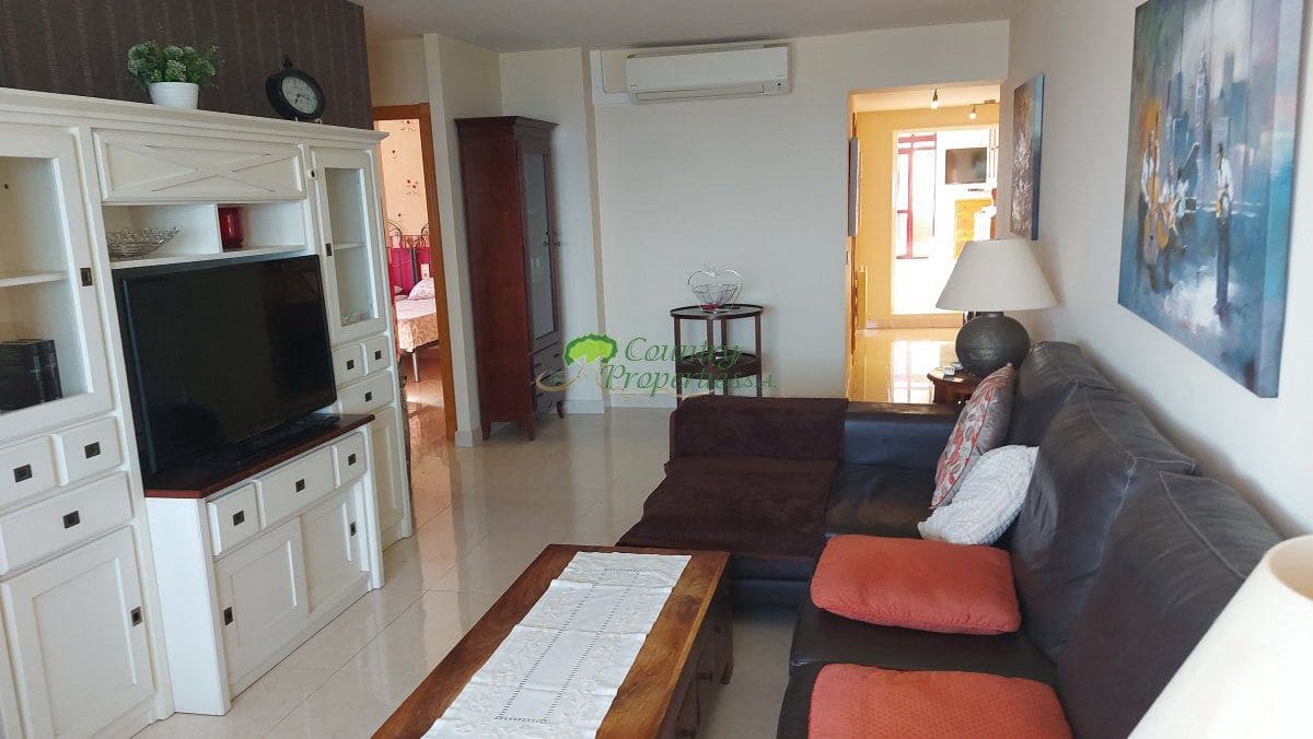 2 soverom Penthouse til salgs i Torrox med garasje - € 389 000 (Ref: 9326864)