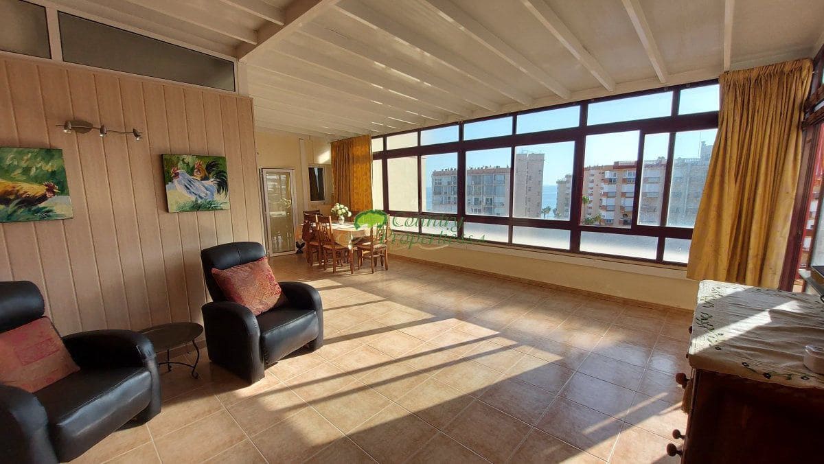 2 soverom Penthouse til salgs i Torrox med garasje - € 389 000 (Ref: 9326864)