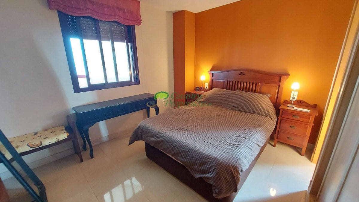 2 soverom Penthouse til salgs i Torrox med garasje - € 389 000 (Ref: 9326864)