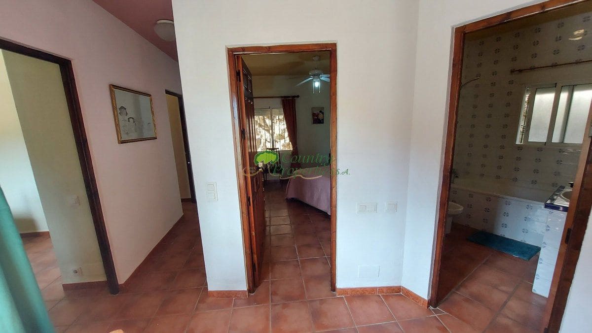 3 chambre Finca/Maison de Campagne à vendre à Mezquitilla - 227 000 € (Ref: 9356402)