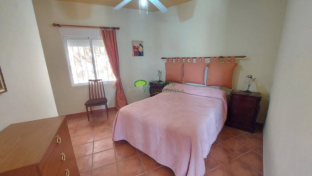 3 chambre Finca/Maison de Campagne à vendre à Mezquitilla - 227 000 € (Ref: 9356402)