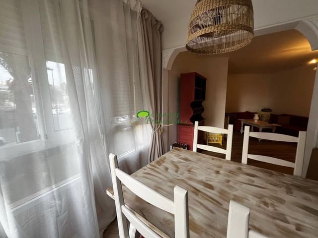 1 slaapkamer Appartement te huur in Torrox - € 750 (Ref: 9362772)