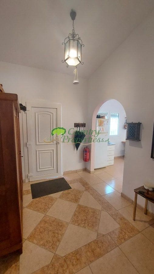 3 sypialnia Finka/Dom wiejski na sprzedaż w Competa z garażem - 339 000 € (Ref: 9368878)