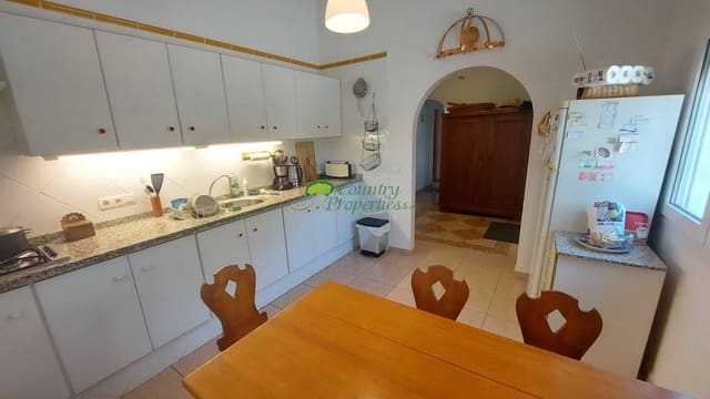 3 soveværelse Finca/Landehus til salg i Cómpeta med garage - € 339.000 (Ref: 9368878)