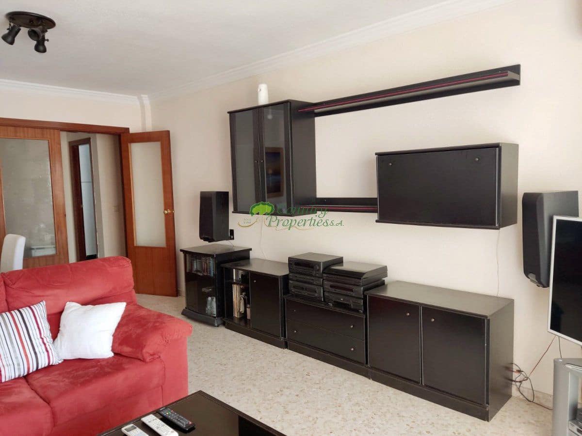 4 Zimmer Apartment zu verkaufen in Torre del Mar mit Garage - 425.000 € (Ref: 9368879)