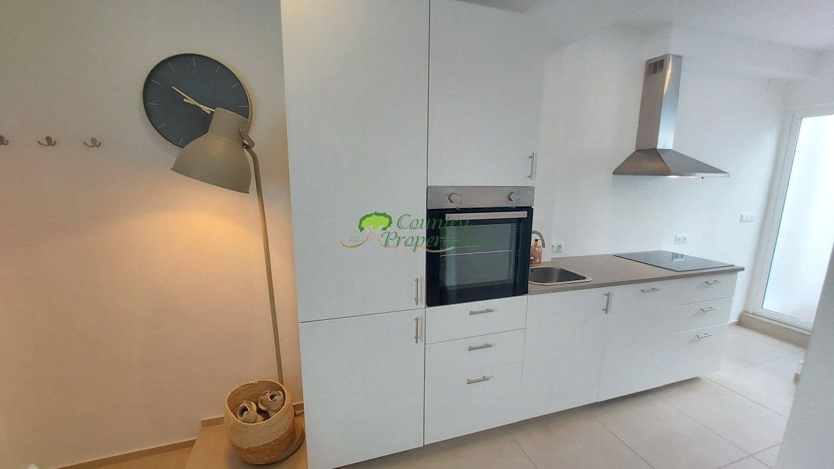 3 sypialnia Dom na sprzedaż w Torrox - 225 000 € (Ref: 9413759)