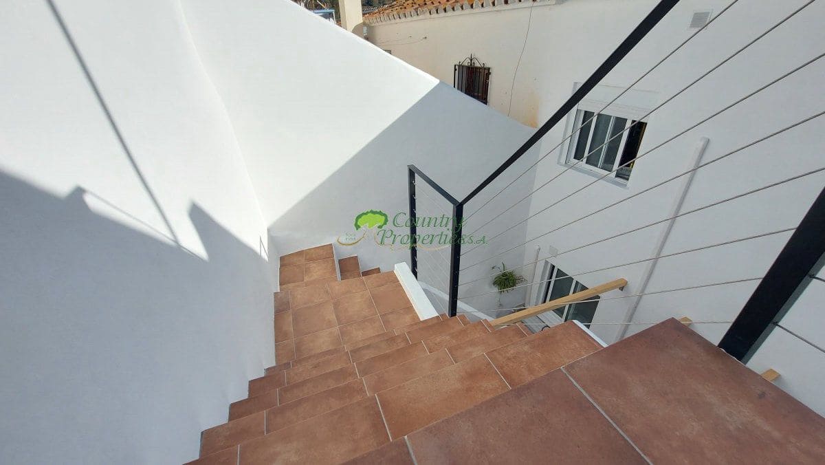 3 sypialnia Dom na sprzedaż w Torrox - 225 000 € (Ref: 9413759)