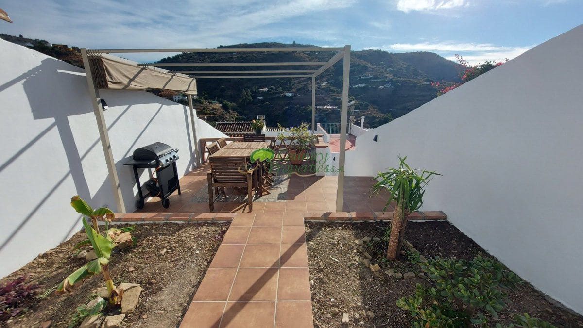 3 sypialnia Dom na sprzedaż w Torrox - 225 000 € (Ref: 9413759)