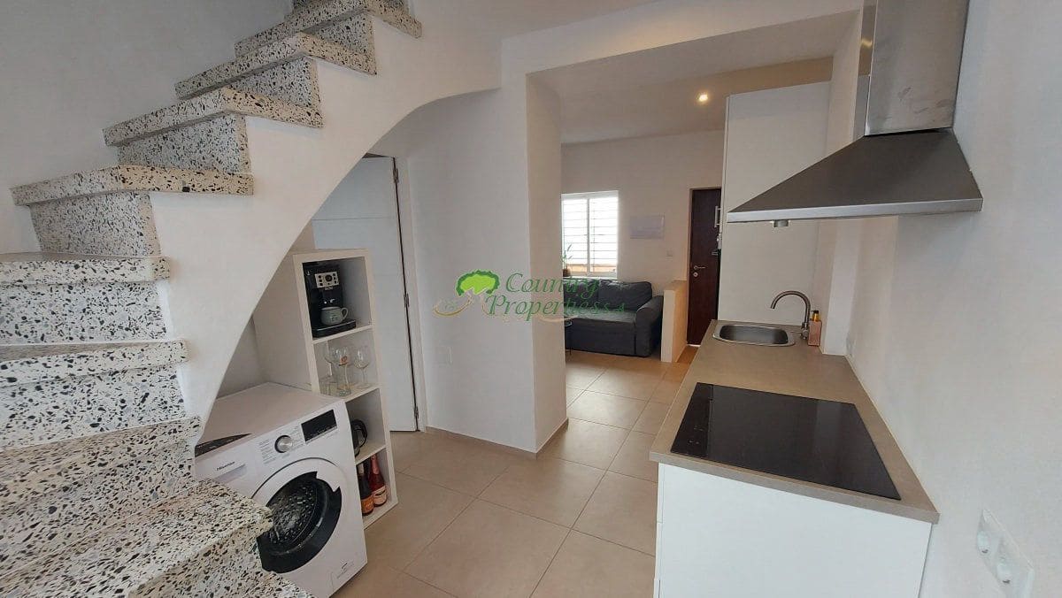 3 sypialnia Dom na sprzedaż w Torrox - 225 000 € (Ref: 9413759)