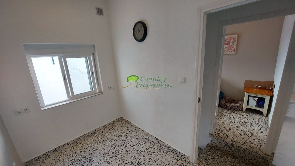 3 sypialnia Dom na sprzedaż w Torrox - 225 000 € (Ref: 9413759)