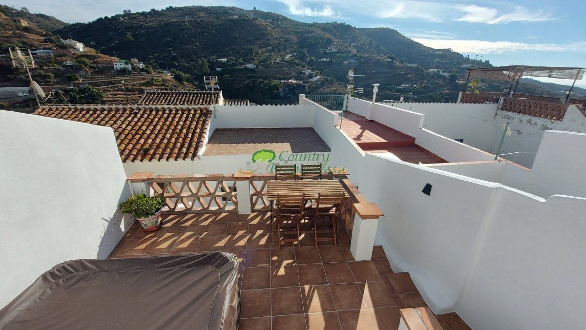 3 sypialnia Dom na sprzedaż w Torrox - 225 000 € (Ref: 9413759)