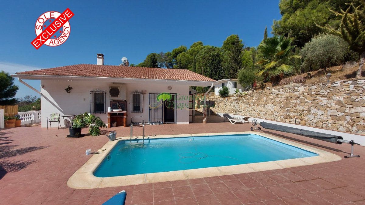 Finca/Casa Rural de 3 habitaciones en Cómpeta en venta - 449.000 € (Ref: 9430746)