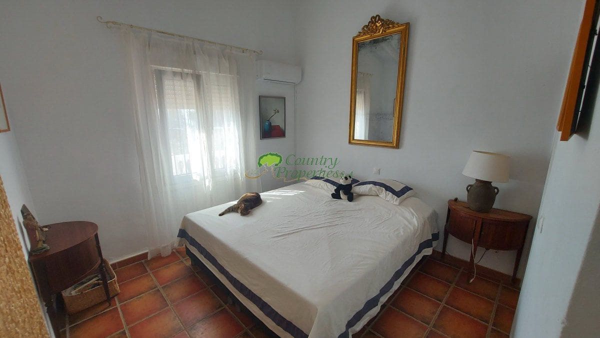 Finca/Casa Rural de 3 habitaciones en Cómpeta en venta - 449.000 € (Ref: 9430746)