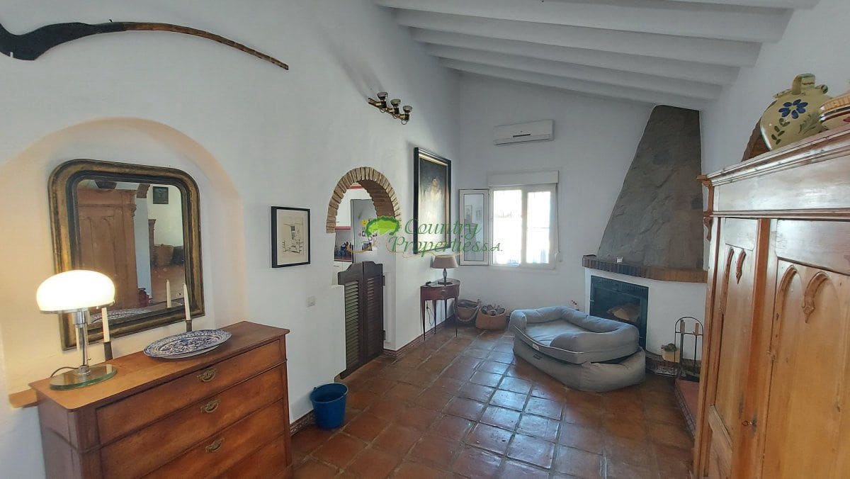 Finca/Casa Rural de 3 habitaciones en Cómpeta en venta - 449.000 € (Ref: 9430746)