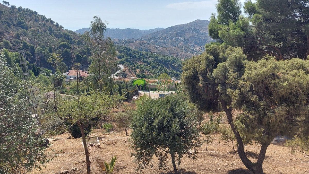 Finca/Casa Rural de 3 habitaciones en Cómpeta en venta - 449.000 € (Ref: 9430746)