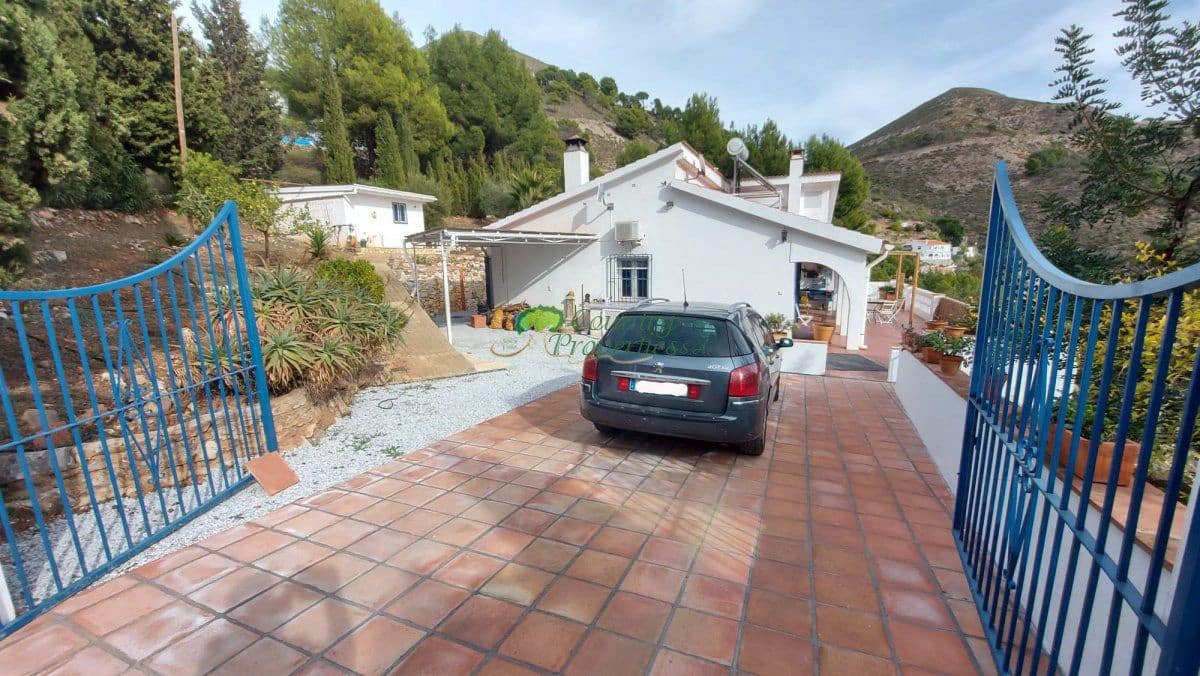 Finca/Casa Rural de 3 habitaciones en Cómpeta en venta - 449.000 € (Ref: 9430746)