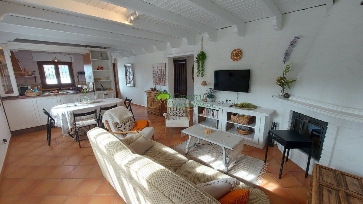 4 slaapkamer Finca/Landhuis te koop in Competa - € 389.000 (Ref: 9430748)