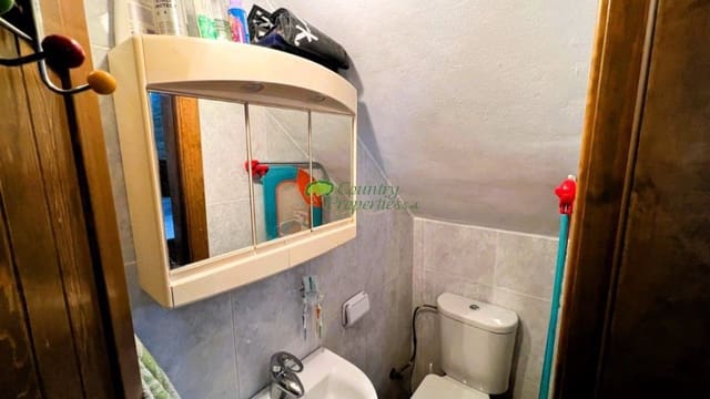 2 soverom Hus til salgs i Cómpeta med garasje - € 149 000 (Ref: 9430749)