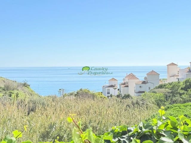 4 quarto Moradia para venda em Torrox com garagem - 450 000 € (Ref: 9446010)