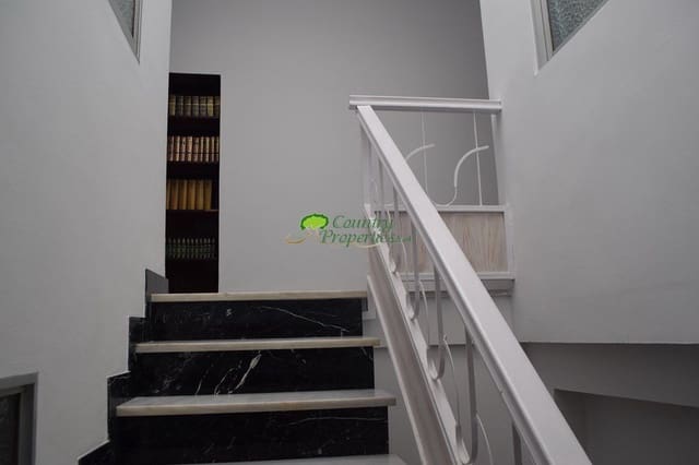 3 quarto Casa em Banda para venda em Torrox - 199 000 € (Ref: 9450111)