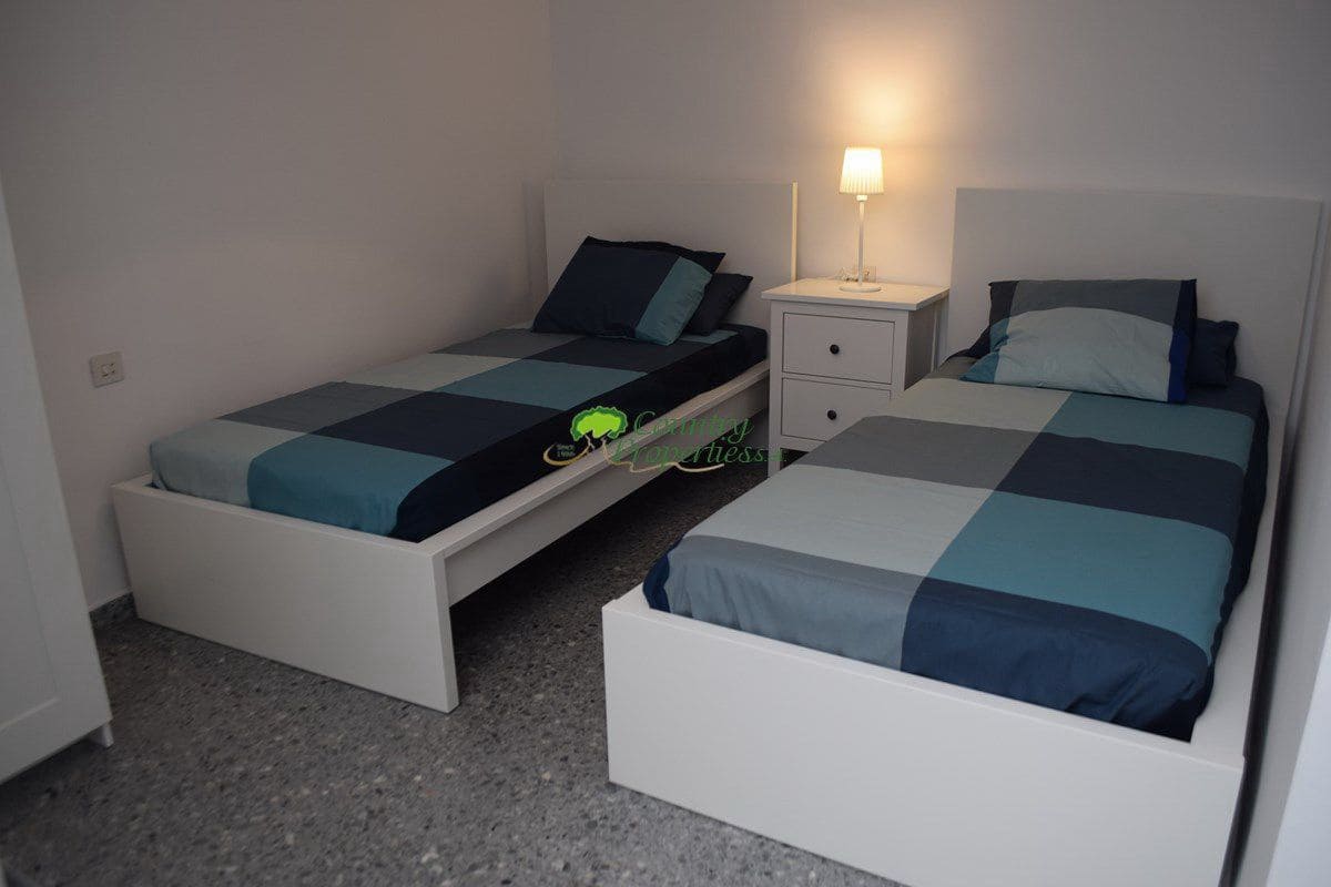 3 quarto Casa em Banda para venda em Torrox - 199 000 € (Ref: 9450111)