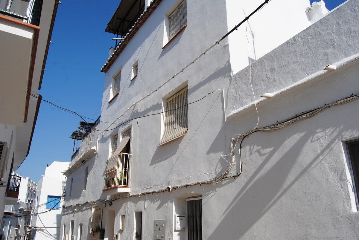 4 sypialnia Dom na sprzedaż w Competa - 190 000 € (Ref: 9468197)