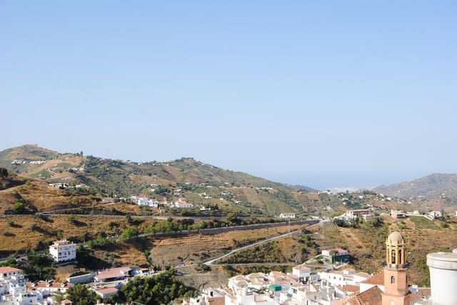 4 sypialnia Dom na sprzedaż w Cómpeta - 190 000 € (Ref: 9468197)