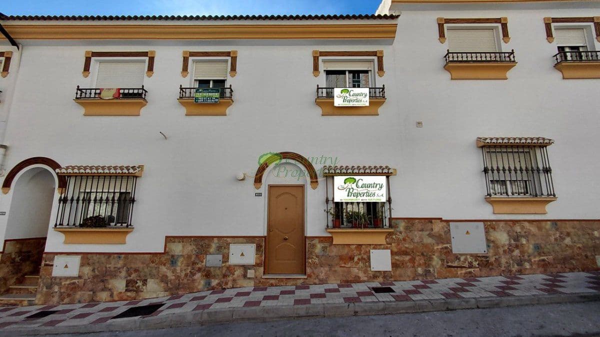 3 soveværelse Byhus til salg i Competa - € 210.000 (Ref: 9503963)