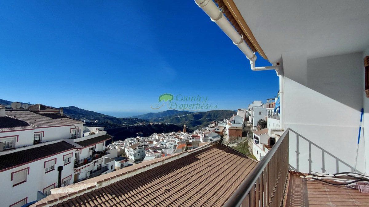 3 soveværelse Byhus til salg i Competa - € 210.000 (Ref: 9503963)