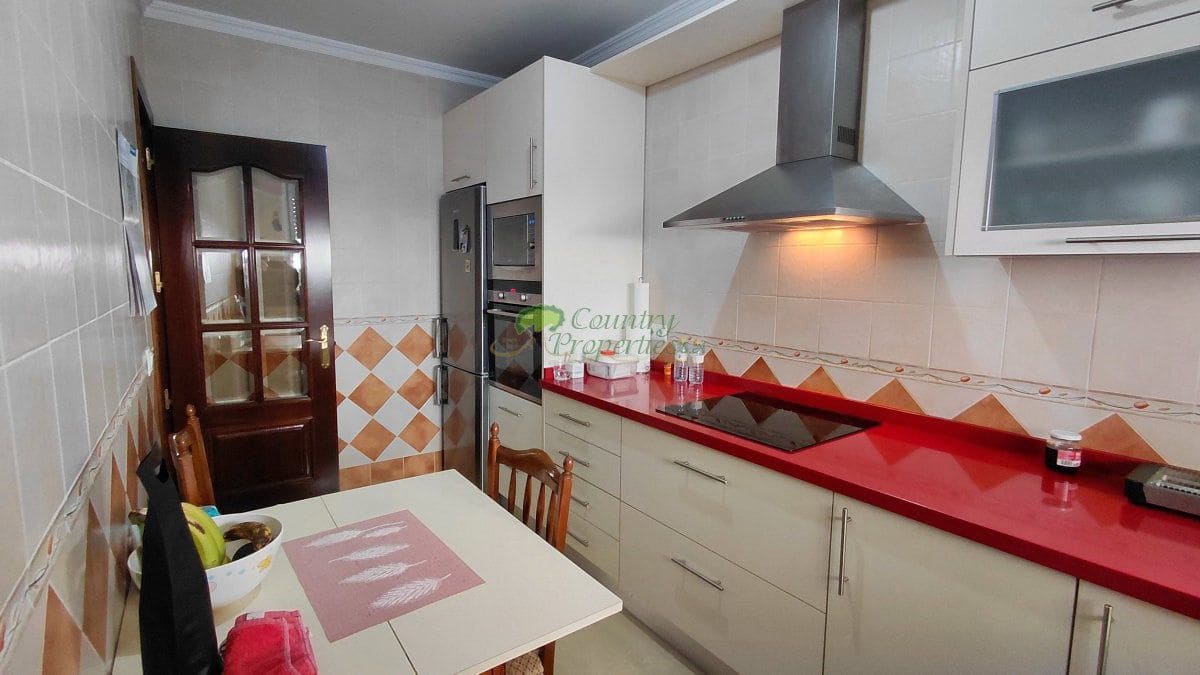 3 soveværelse Byhus til salg i Competa - € 210.000 (Ref: 9503963)