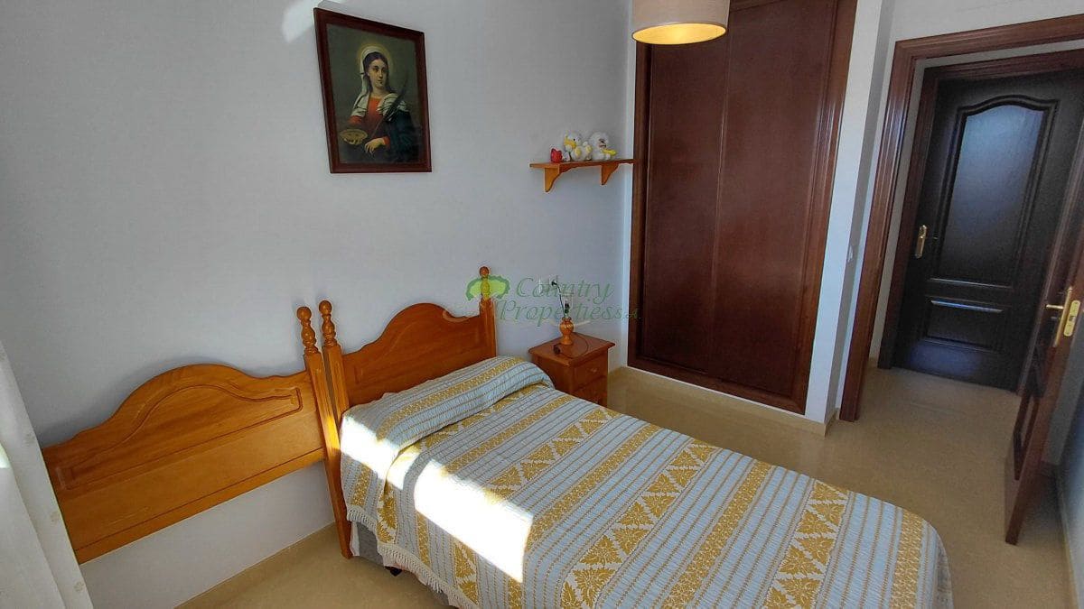 3 soveværelse Byhus til salg i Competa - € 210.000 (Ref: 9503963)