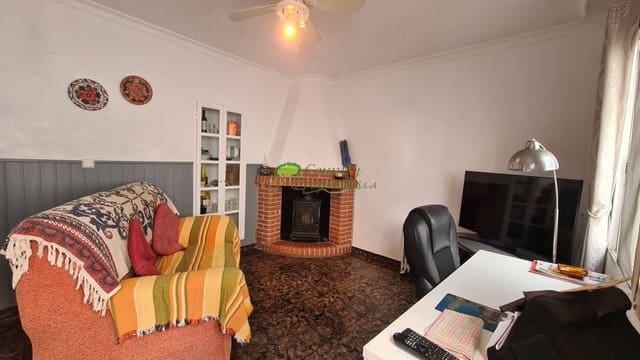 1 quarto Casa em Banda para venda em Periana - 59 000 € (Ref: 9508509)