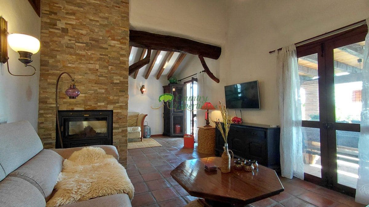 Finca/Casa Rural de 2 habitaciones en Cómpeta en venta - 525.000 € (Ref: 9527178)